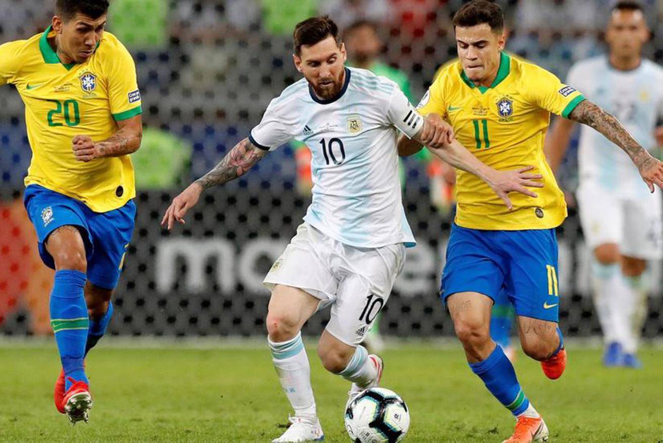 [欧联杯]埃基蒂克破门 热刺两中框1-1法兰克福