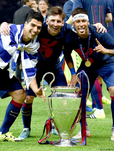 蔡依林演唱会被曝亏损超7千万，制作成本约2亿，收入约1.2亿