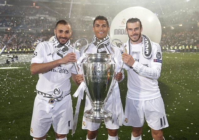 [德甲]基米希抢断助攻 凯恩一脚世界波