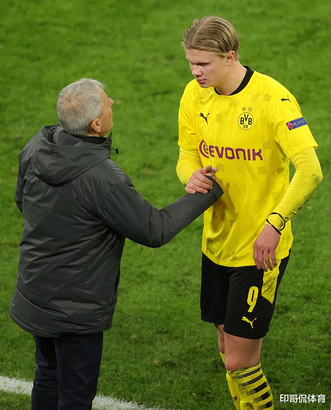 中超-路易斯中框卢卡斯失良机 申花0-0浙江3轮不胜